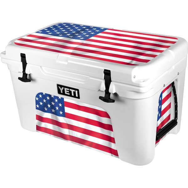 El Salvador Flag YETI Tundra 45 Hard Cooler Skin