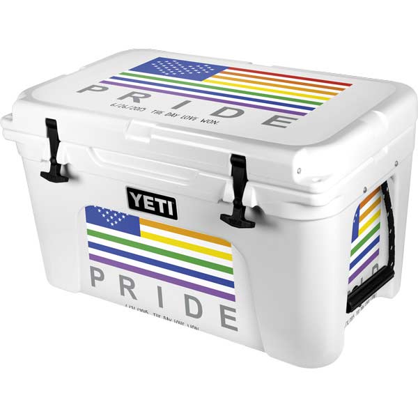 El Salvador Flag YETI Tundra 45 Hard Cooler Skin